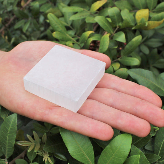 Polished Selenite Charging Plate Station