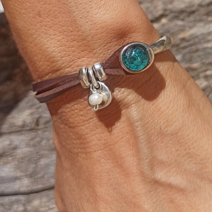 Endia Bohemian Leather Bracelets Collection